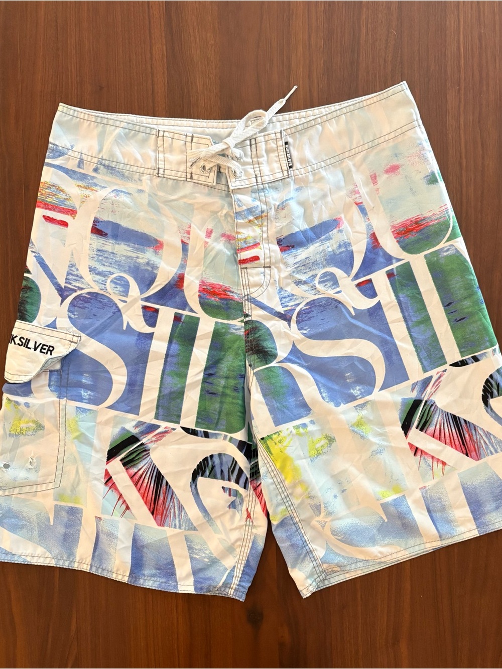 Quiksilver Graphic Board Shorts – Size 34